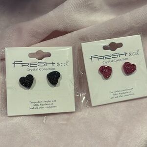 Fresh & Co. Heart Earrings Set - Black and Pink